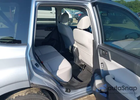 2016 Subaru Forester 2.5I Premium z USA, uszkodzony, nr VIN JF2SJADC0GH502181